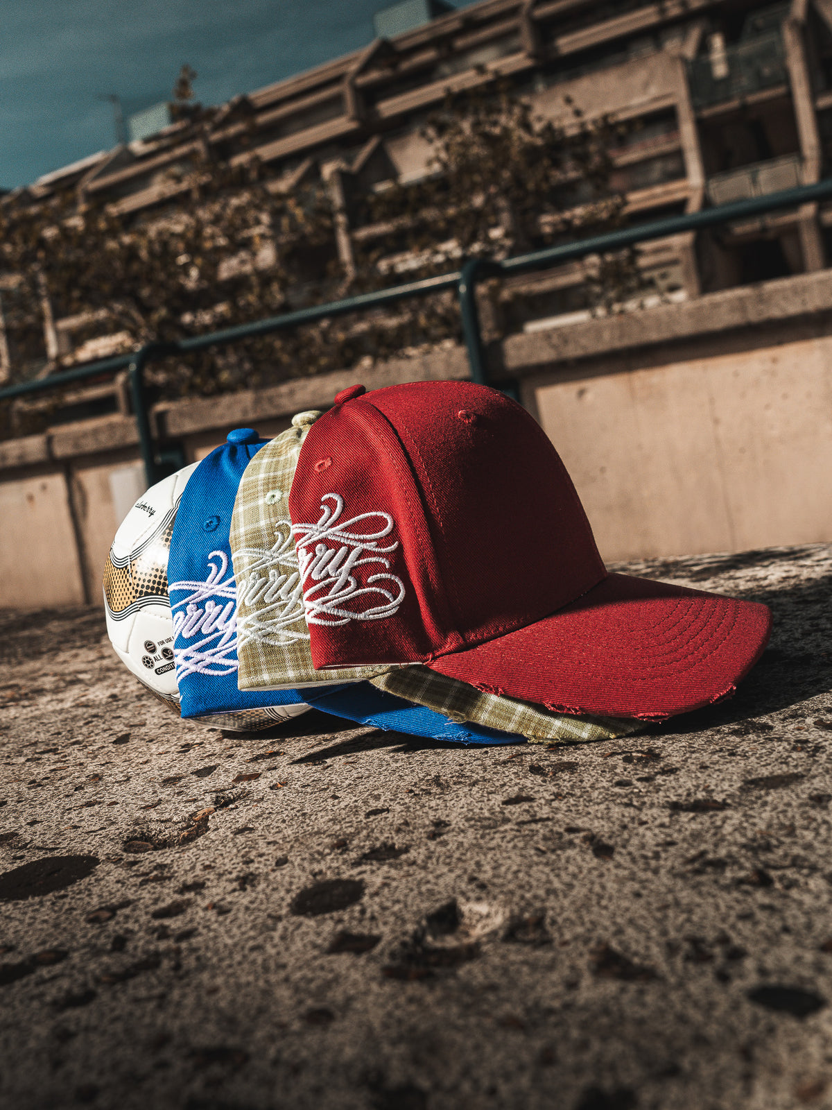 CALIGRAPHY CAP - WINE RED