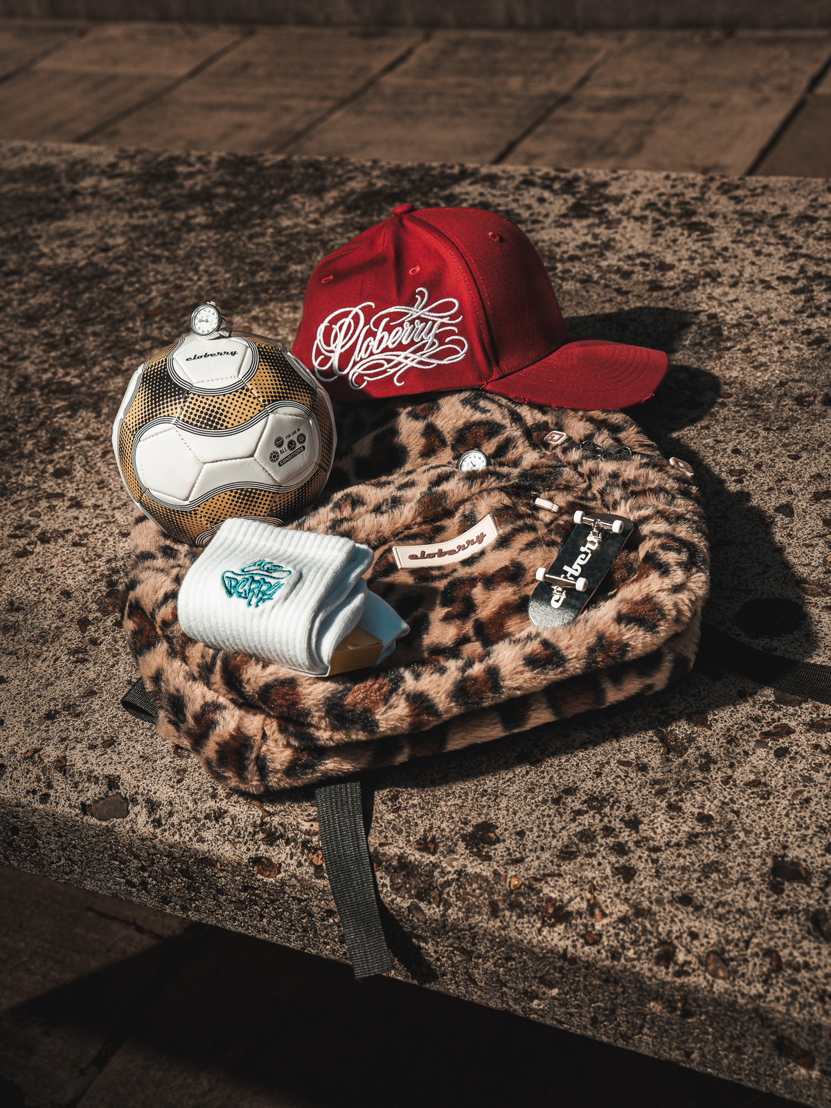 CALIGRAPHY CAP - WINE RED