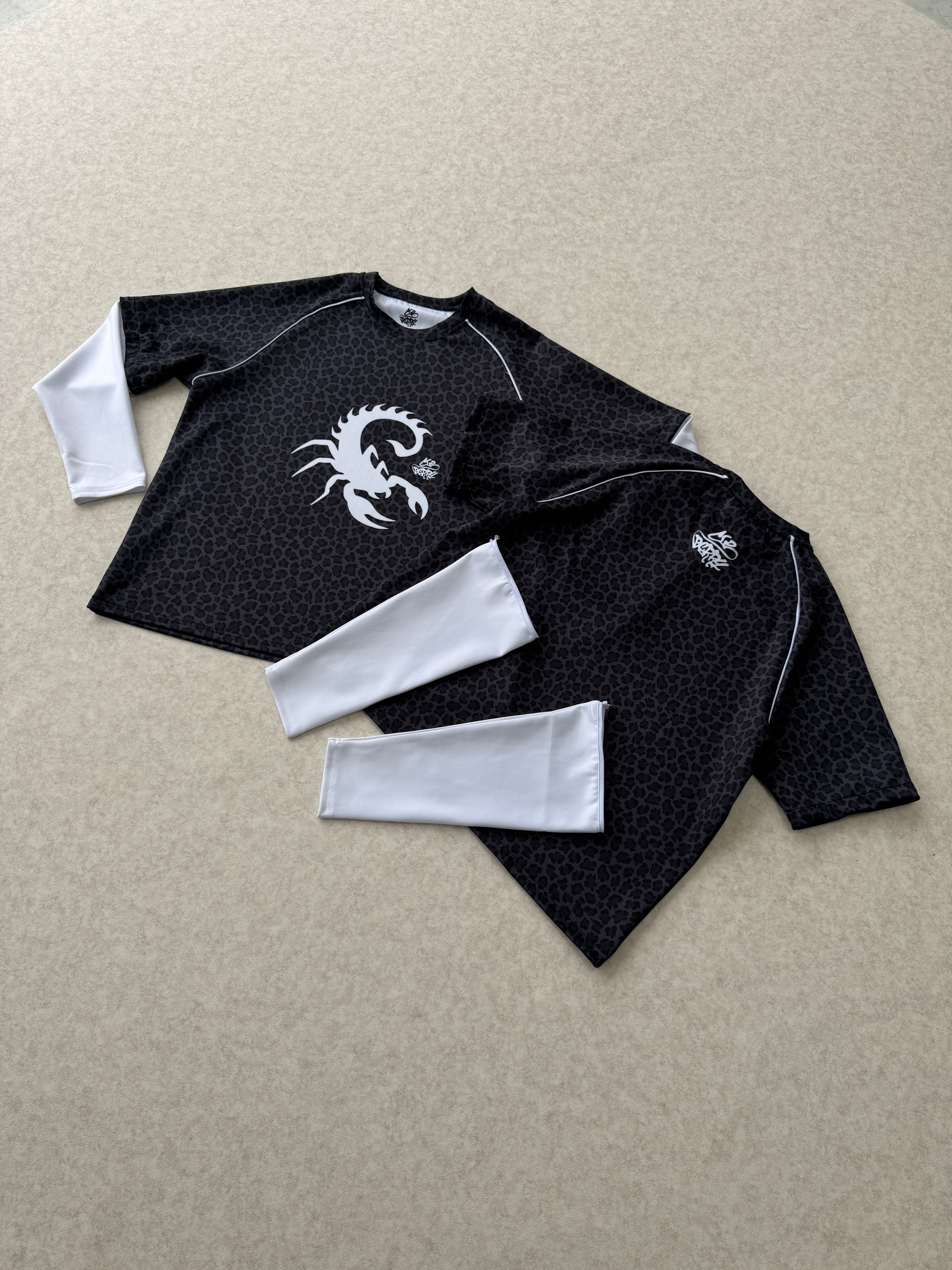 Convertible Longsleeve - Black Leopard