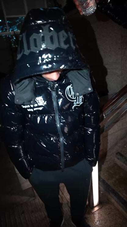 glänzender schwarzer Puffer